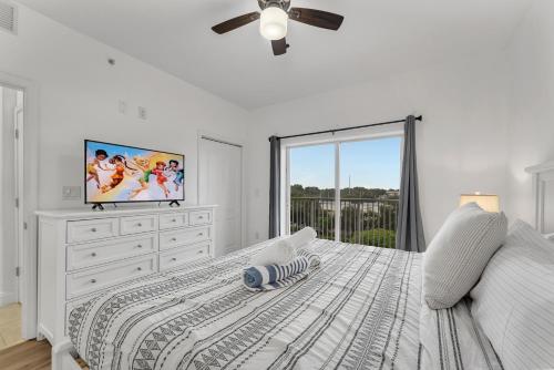 2BR condo minutes to Disney Springs in Orlando, USA