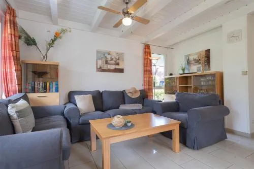 Ferienhaus Vogelsand 10 in Dorum Neufeld, Deutschland