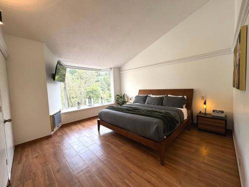 Group Stay In home Fun Yard 15 Min from Polanco!