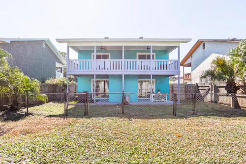 Pinetree Oasis - Unit A & B