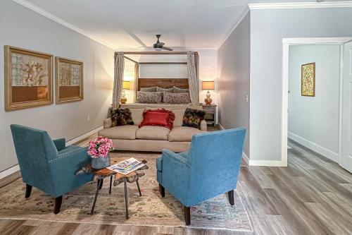 The Applegate All 3 Suites in Dillsboro, USA