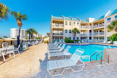 Poolside Villas #203 near Dewey Destin Harborside