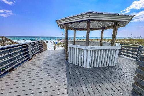 Poolside Villas #203 near Dewey Destin Harborside