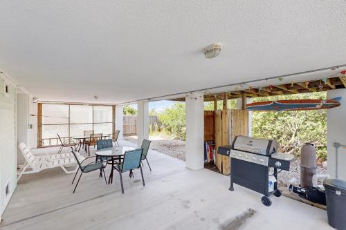 Salty Air Retreat in ลิตเติล ทอช คีย์ (FL)