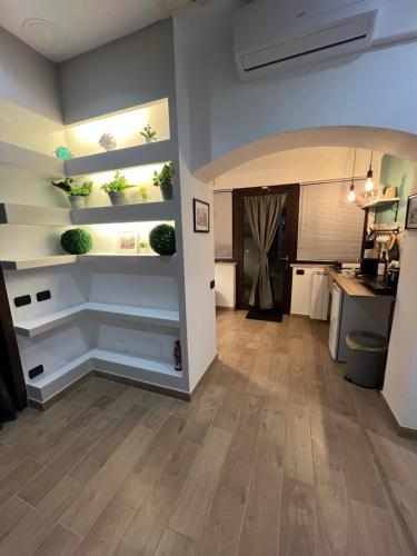 Rea Silvia intero appartamento indipendente, Rome (photo 10)