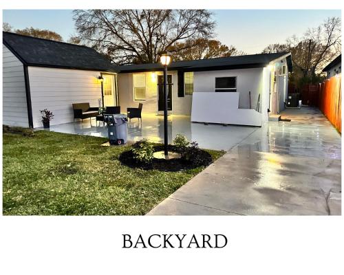 Getaway Private Suite A in Lutz (FL)