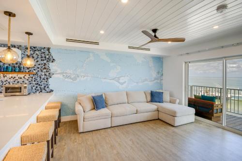 Florida Keys Getaway with Stunning Ocean Views in Layton (FL)