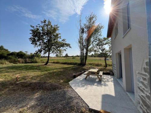 Garden, La Lodge des Champs in Montbrison