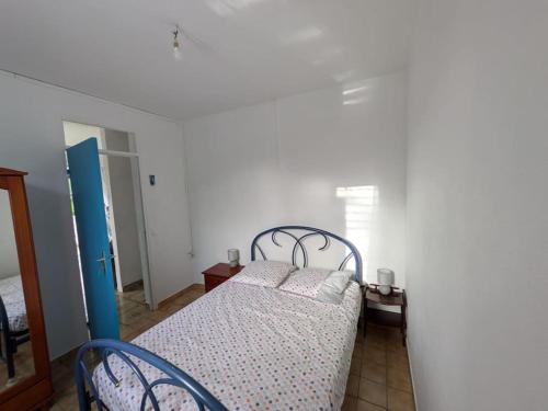 Maison F4 à Sainte - Anne, Guadeloupe (Maison F4 a Sainte - Anne, Guadeloupe) in Μάρε Γκαγιάρντ