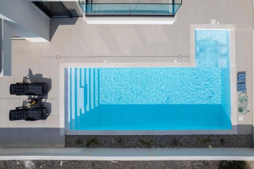 Villa Mia with Heated Pool Villa Mia with Heated Pool