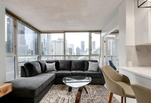 Luxury Condo in Downtown Vancouver with city view in Vancouver, Canada
