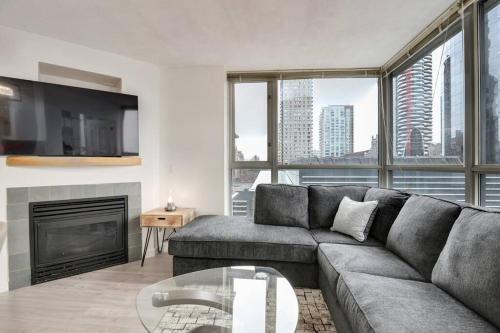 Luxury Condo in Downtown Vancouver with city view in Vancouver, Canada