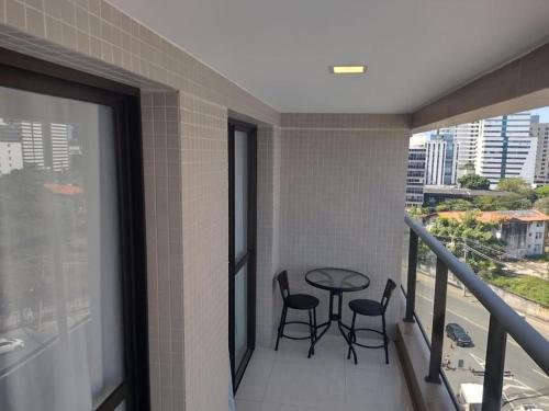 Apto Salvador com Varanda