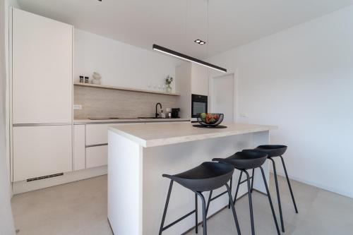 Villa Mia with Heated Pool Villa Mia with Heated Pool