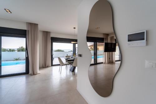 Villa Mia with Heated Pool Villa Mia with Heated Pool