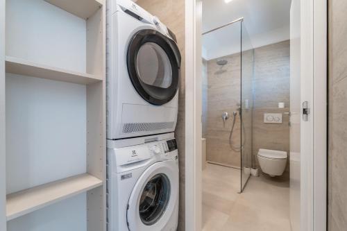 Villa Mia with Heated Pool Villa Mia with Heated Pool