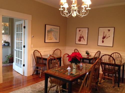Liberty Hill Inn in Yarmouth Port (MA)