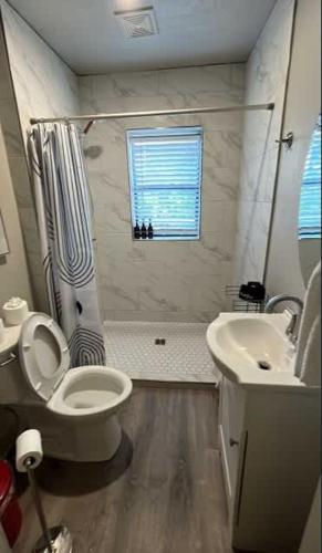 The 1925 - Monthly Rental - Walk Everywhere The 1925 - Monthly Rental - Walk Everywhere