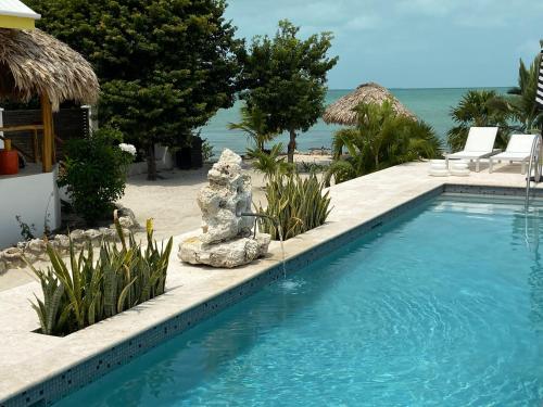 Alrededores, Casa Cava Bed & Breakfast in Ambergris Caye