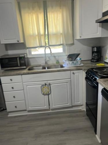 Metro World 2 Bedroom in Huntsville Városközpont