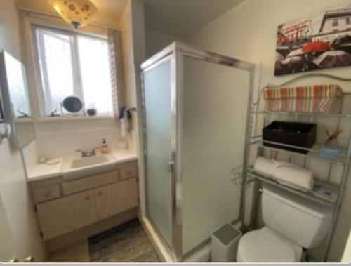 Stay in Beverly Hills -room for 1 female -walk to shopping and restaurants, Los Angeles (fotografie 2)