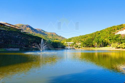 สวน, PICO DE LORO Nearest to Pool JACANA 1 Bedroom Units by SEE Condominiums in นาซุกบู