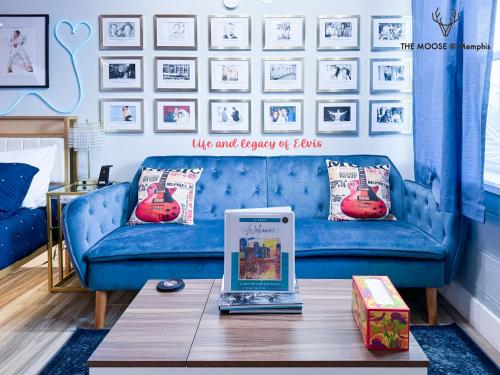 The Moose #4 - Elvis Presley King Suite with Free Parking and WIFI in Memphis, USA