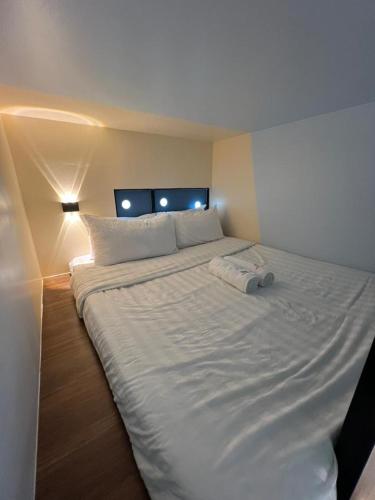 Cubic Botanical Suites Bangsar South by HomeBrickz Cubic Botanical Suites Bangsar South by HomeBrickz