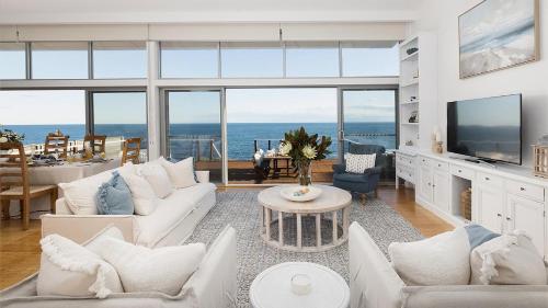 Oceans Edge Retreat in Anna Bay