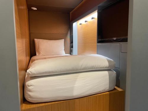 Quadruple Room room in Tiang Capsule