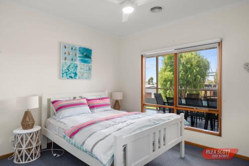 Apartment image 10