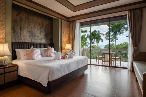 Anda Lanta Resort in Ba Kantiang Bay