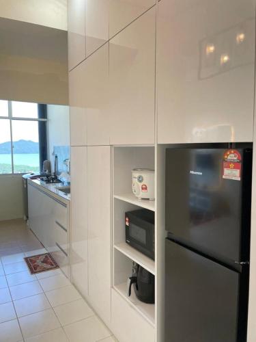 Kitchen, Borneo Cove Seaview Sandakan near Hospital Duchess of Kent