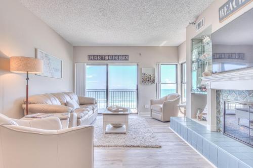 Oceanfront Paradise At Sea Fire Condos - 5B in New Smyrna Beach, USA