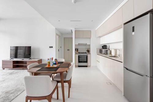 Silkhaus Vacation Homes Marina View 1BDR Private Beach Access, Dubai (foto 6)