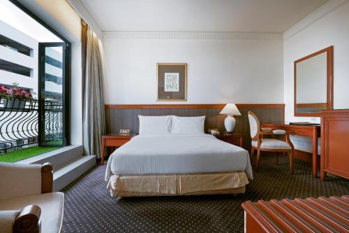 room detail thumbnail 1