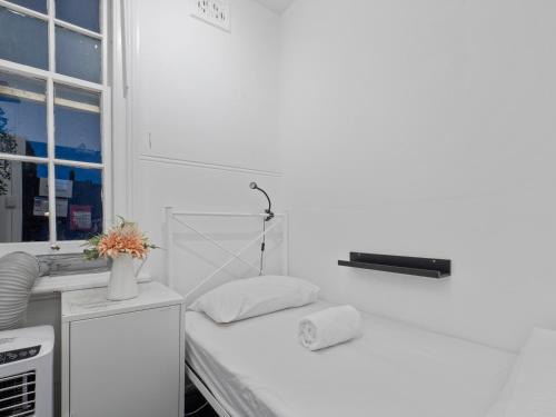 AZZURO POD HOTEL - Potts Point - image 3