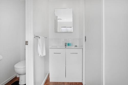 Sunny Beam Guest Suite with Parking and Kitchenette, Auckland (photo 3)