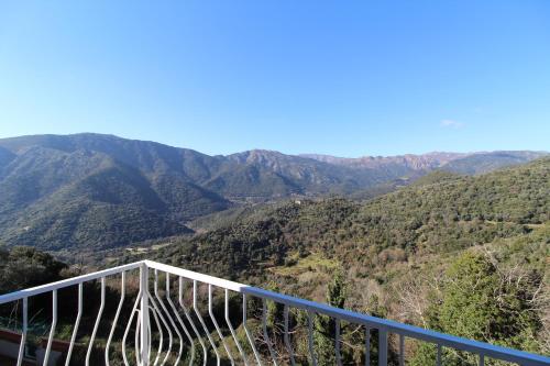 VILLA SANTINE AVEC TERRASSES et VUE PANORAMIQUE meublé tourisme 4 étoiles gîte à louer Sainte-Lucie-de-Tallano
