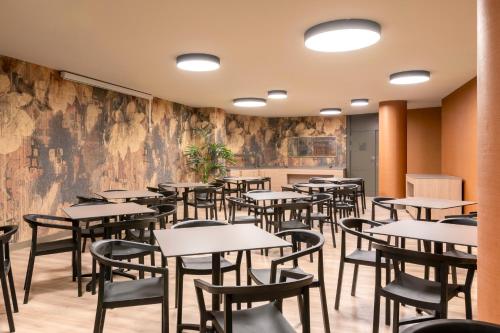 Holiday Inn Madrid - Pirámides an IHG Hotel - image 14