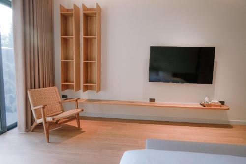 Superior Double Room image 3