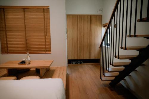 Family Room with Mountain View image 3