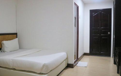 Hotel Riau Holidays