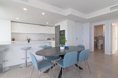 Global Vacacional, Nuevo apartamento con piscina privada y terraza con vistas al mar, Canet de Berenguer (fotografie 9)
