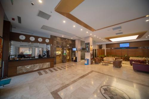 Лоби, Grand İtimat Hotel in Akdeniz University