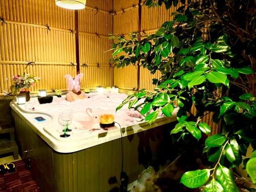 อ่างแช่น้ำร้อน, 八瀬の宿 鹿鳴荘 in เกียวโต