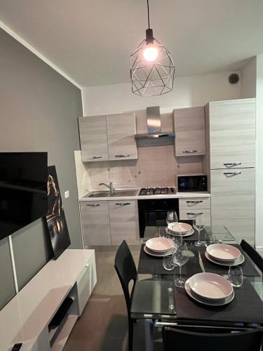  Appartamento con posto auto, Ferienwohnung in Monteroni dʼArbia