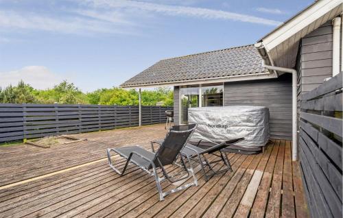 A szálláshely kívülről, Four-Bedroom Holiday Home In Tarm in Hemmet