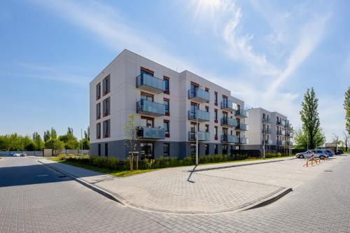 Jasny Apartament z Ogrodem i Parkingiem na Przedmieściach Warszawy by Noclegi Renters (Jasny Apartament z Ogrodem i Parkingiem na Przedmiesciach Warszawy by Noclegi Renters) in Лешноволя
