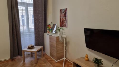 Apartment Krakovska 20 - image 4